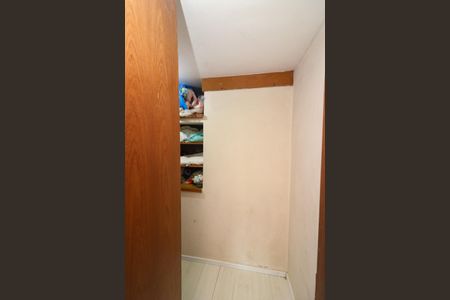 Apartamento à venda com 134m², 2 quartos e 1 vaga Apartamento à venda com 134m², 2 quartos e 1 vagaCloset do quarto 1