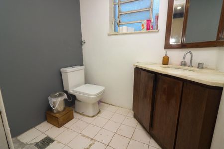 Apartamento à venda com 134m², 2 quartos e 1 vaga Apartamento à venda com 134m², 2 quartos e 1 vagaLavabo