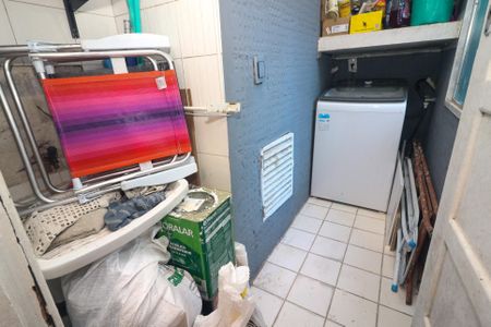 Apartamento à venda com 134m², 2 quartos e 1 vaga Apartamento à venda com 134m², 2 quartos e 1 vagaÁrea de Serviço