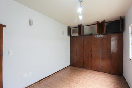 Casa para alugar com 320m², 6 quartos e 2 vagasCasa 2 - Suíte