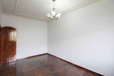 Casa para alugar com 320m², 6 quartos e 2 vagasCasa 2 - Sala