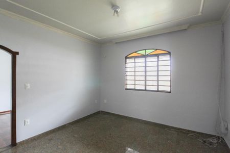 Casa para alugar com 320m², 6 quartos e 2 vagasCasa 2 - Cozinha 
