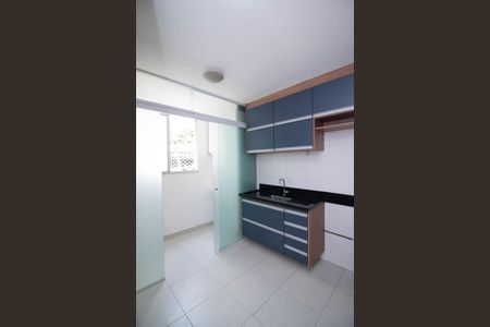Apartamento à venda com 38m², 1 quarto e 1 vagaCozinha - Armários