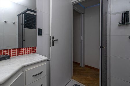 Apartamento para alugar com 45m², 1 quarto e 1 vaga Apartamento para alugar com 45m², 1 quarto e 1 vagaBanheiro Social