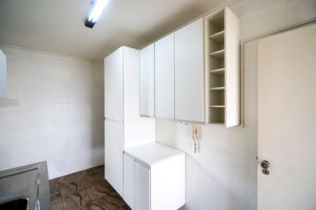 Apartamento à venda com 76m², 2 quartos e sem vaga Apartamento à venda com 76m², 2 quartos e sem vagaCozinha