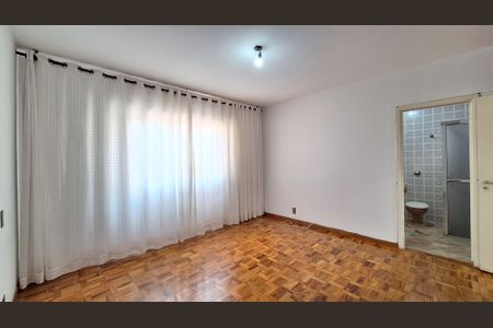 Apartamento à venda com 213m², 3 quartos e 2 vagasSuíte