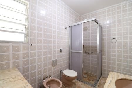 Apartamento à venda com 213m², 3 quartos e 2 vagasBanheiro da Suíte