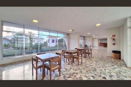 Apartamento à venda com 213m², 3 quartos e 2 vagasÁrea comum - Salão de festas