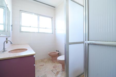 Apartamento à venda com 213m², 3 quartos e 2 vagasBanheiro Social