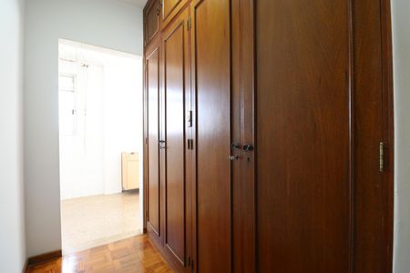 Apartamento à venda com 213m², 3 quartos e 2 vagasDetalhe