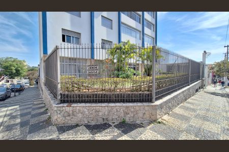 Apartamento à venda com 213m², 3 quartos e 2 vagasFachada