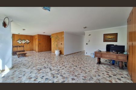 Apartamento à venda com 213m², 3 quartos e 2 vagasÁrea comum