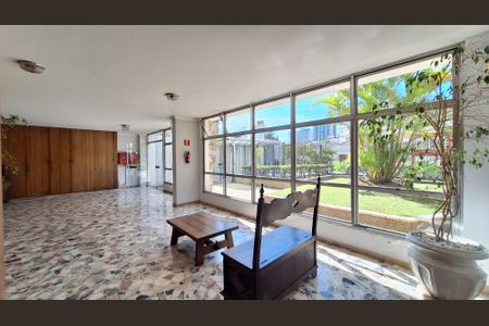 Apartamento à venda com 213m², 3 quartos e 2 vagasÁrea comum