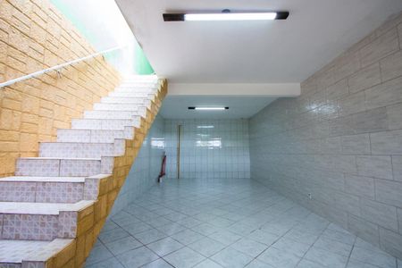 Casa à venda com 217m², 2 quartos e 3 vagasGaragem