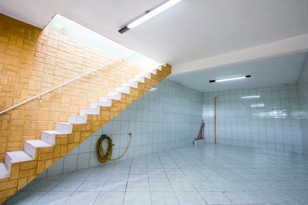 Casa à venda com 217m², 2 quartos e 3 vagasGaragem