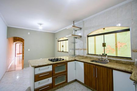 Casa à venda com 217m², 2 quartos e 3 vagasCozinha