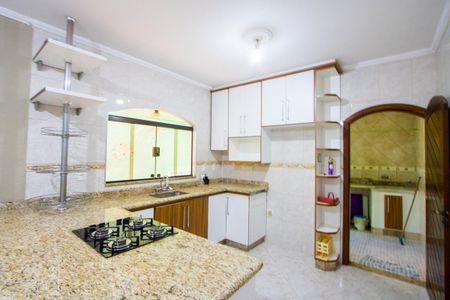 Casa à venda com 217m², 2 quartos e 3 vagasCozinha