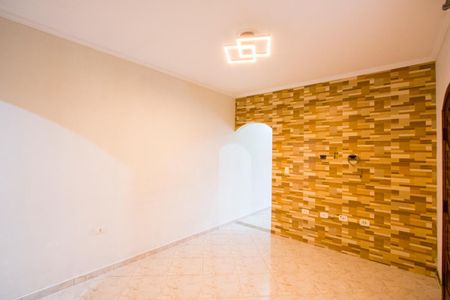 Sala de casa para alugar com 2 quartos, 217m² em Vila Suica, Santo André