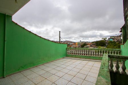 Casa à venda com 217m², 2 quartos e 3 vagasÁrea externa