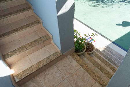 Casa à venda com 170m², 2 quartos e 2 vagasEntrada