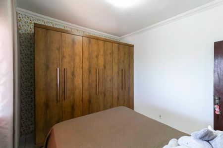 Casa à venda com 170m², 2 quartos e 2 vagasQuarto 1