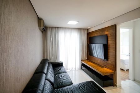 Sala de apartamento para alugar com 2 quartos, 56m² em Vila Aricanduva, São Paulo