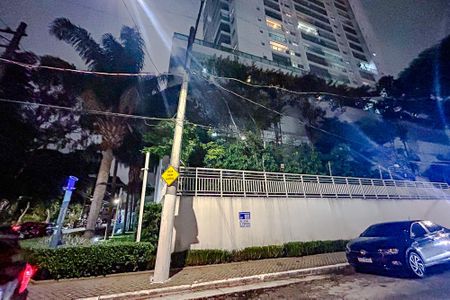 Apartamento para alugar com 45m², 1 quarto e 1 vagaFachada com Plaquinha
