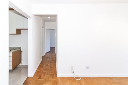 Apartamento para alugar com 81m², 2 quartos e 1 vagaCorredor