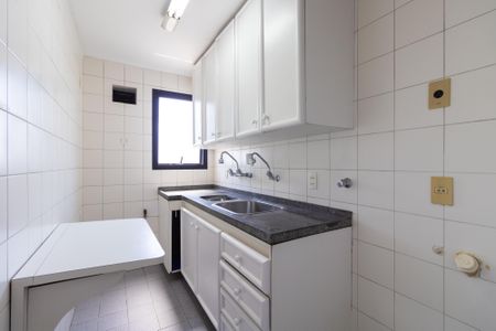 Apartamento para alugar com 72m², 2 quartos e 1 vagaCozinha