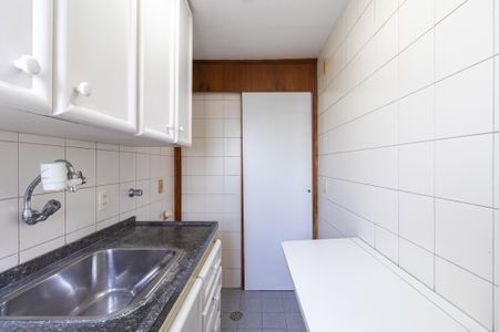 Apartamento para alugar com 72m², 2 quartos e 1 vagaCozinha