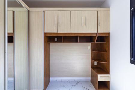 Apartamento para alugar com 72m², 2 quartos e 1 vagaSuíte