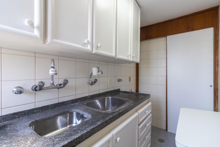 Apartamento para alugar com 72m², 2 quartos e 1 vagaCozinha