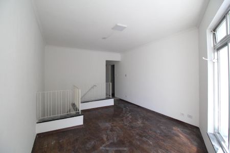 Sala de casa para alugar com 3 quartos, 198m² em Osvaldo Cruz, São Caetano do Sul