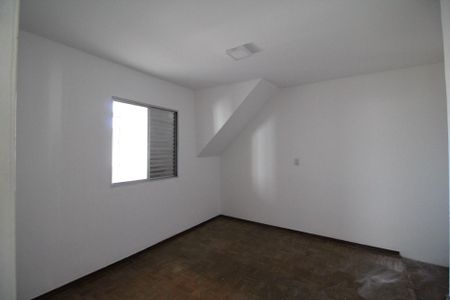 Quarto 2 de casa para alugar com 3 quartos, 198m² em Osvaldo Cruz, São Caetano do Sul