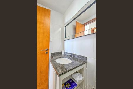 Apartamento para alugar com 66m², 2 quartos e 2 vagasBanheiro Corredor