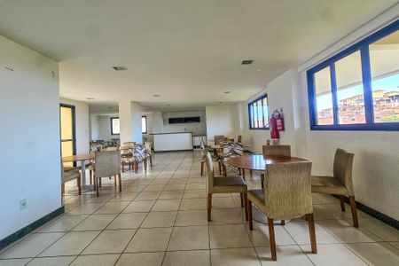 Apartamento para alugar com 66m², 2 quartos e 2 vagasÁrea comum - Salão de festas