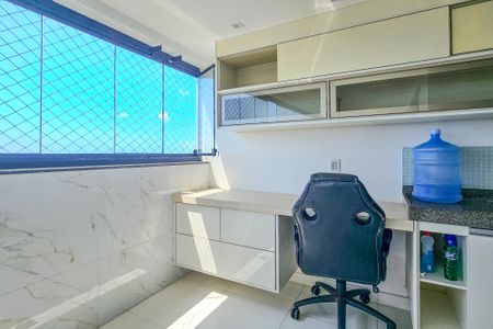 Apartamento para alugar com 66m², 2 quartos e 2 vagasescritório 