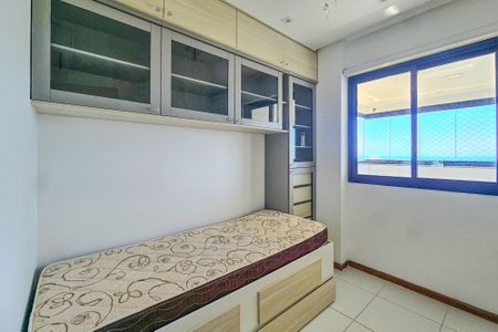 Quarto 1 de apartamento para alugar com 2 quartos, 66m² em Boca do Rio, Salvador
