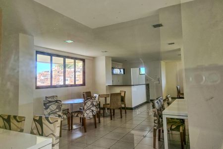 Apartamento para alugar com 66m², 2 quartos e 2 vagasÁrea comum - Salão de festas