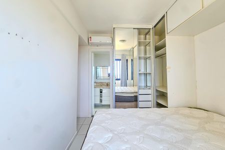 Apartamento para alugar com 66m², 2 quartos e 2 vagasQuarto 2 - Suíte