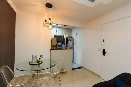 Sala de apartamento para alugar com 2 quartos, 57m² em Parque Taboão, Taboão da Serra