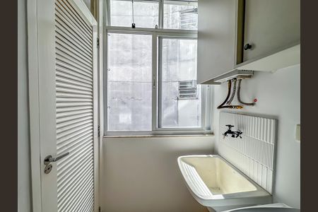 Apartamento para alugar com 70m², 2 quartos e sem vaga Apartamento para alugar com 70m², 2 quartos e sem vagaÁrea de Serviço