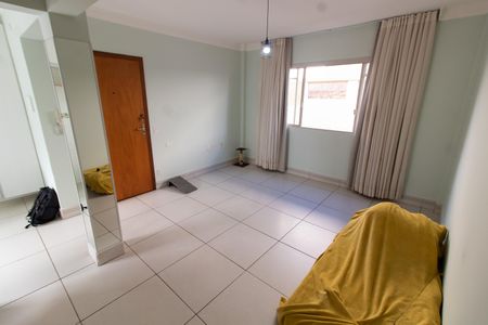 SALA de apartamento à venda com 2 quartos, 62m² em Cambuí, Campinas