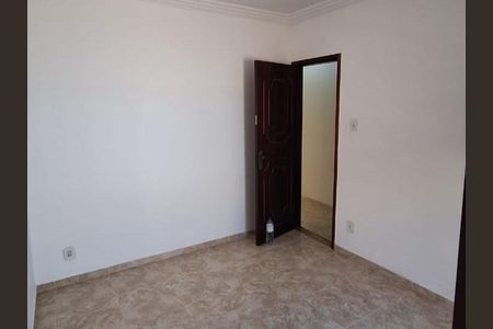 Quarto 1 de casa para alugar com 3 quartos, 100m² em Centro, Duque de Caxias
