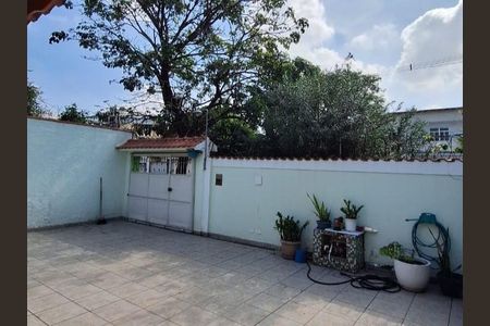 Casa para alugar com 100m², 3 quartos e 3 vagasQuintal
