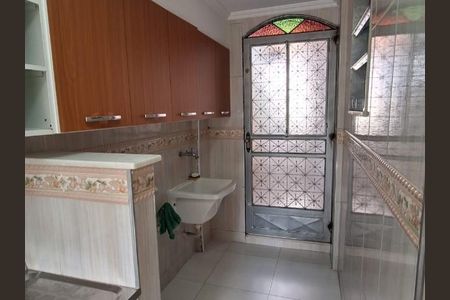 Casa para alugar com 100m², 3 quartos e 3 vagasÁrea de Serviço