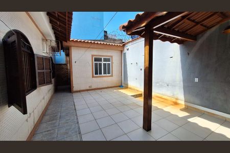Casa para alugar com 100m², 3 quartos e 3 vagasQuintal
