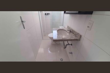 Apartamento para alugar com 34m², 1 quarto e 1 vaga Apartamento para alugar com 34m², 1 quarto e 1 vagaBanheiro social