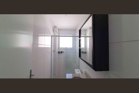 Banheiro de apartamento para alugar com 1 quarto, 34m² em Vila Osasco, Osasco