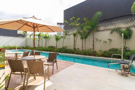 Apartamento para alugar com 27m², 1 quarto e sem vagaÁrea comum - Piscina